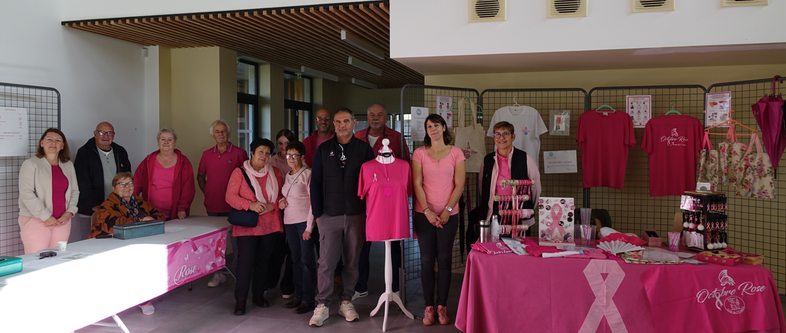 Les bénévoles du Comité des fêtes, la mairie et l'ANAT de l'Omois, ensemble, pour une belle cause.