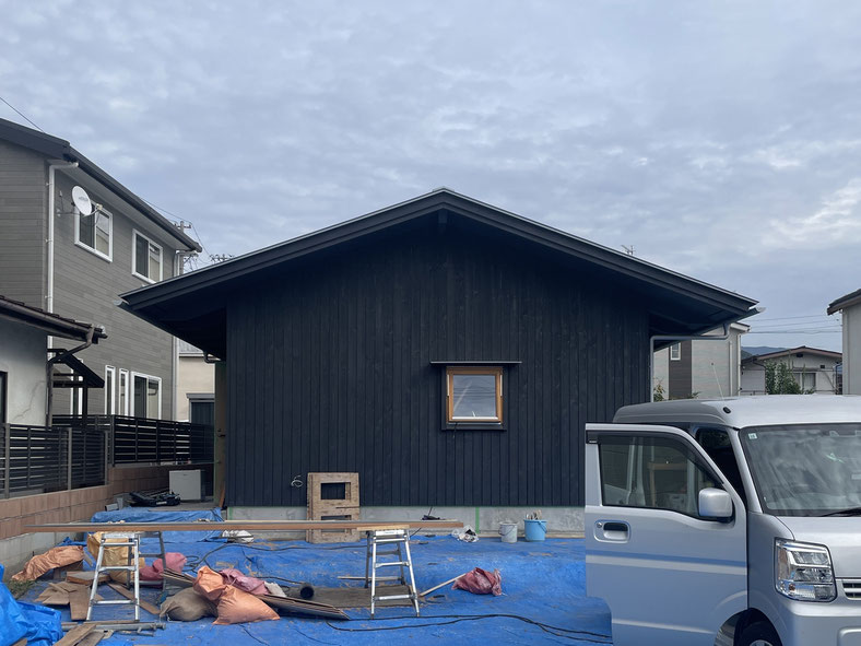 長野県　松本市　安曇野市　建築設計事務所　建築家　news設計室　丸山和男　住宅設計　設計監理　出川町の家Ⅰ　足場撤去