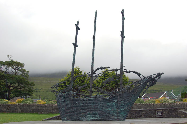 Murrisk, National Famine Monument - Gedenkstätte an die Auswanderer während der Hungersnot, die starben