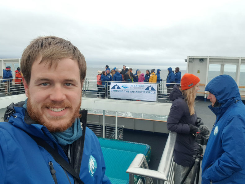 Mit dem Schiff den Südpolarkreis überquert, Crossing the Antarctic Circle