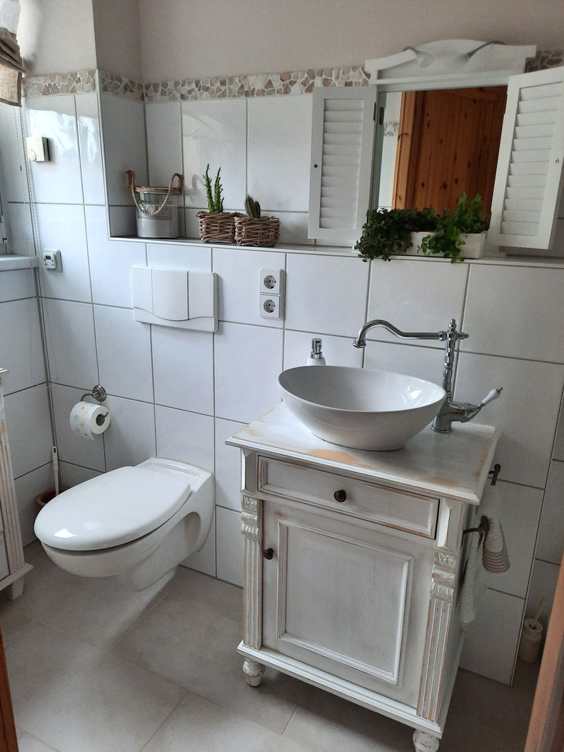 Landhaus Waschtisch "Loirette" von Land und Liebe