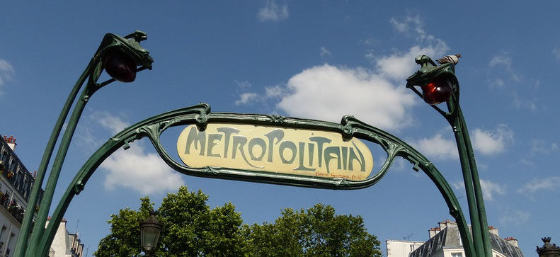 Entrée de métro Parisien