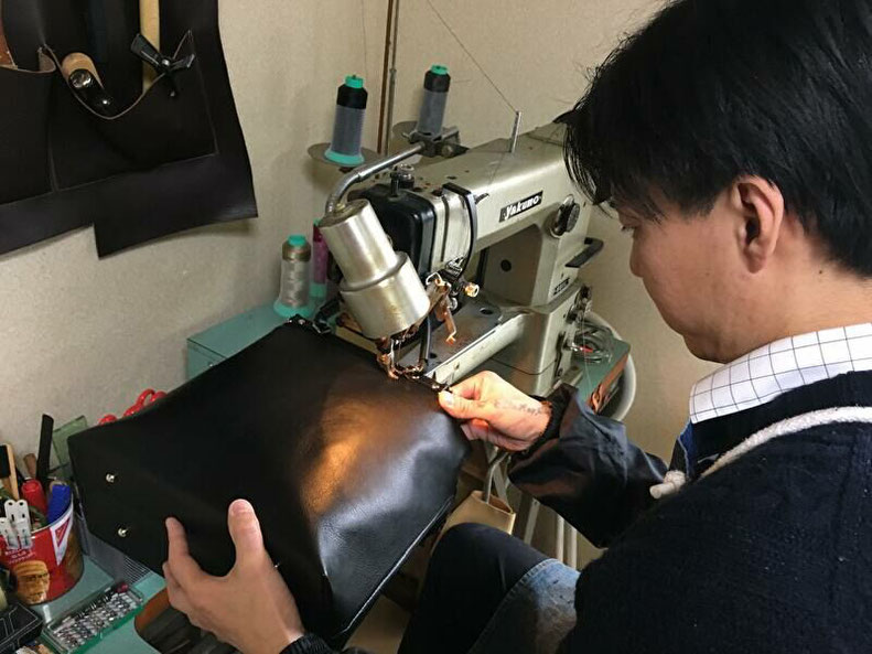 フルオーダー手彫りレザーバッグ image.jpg