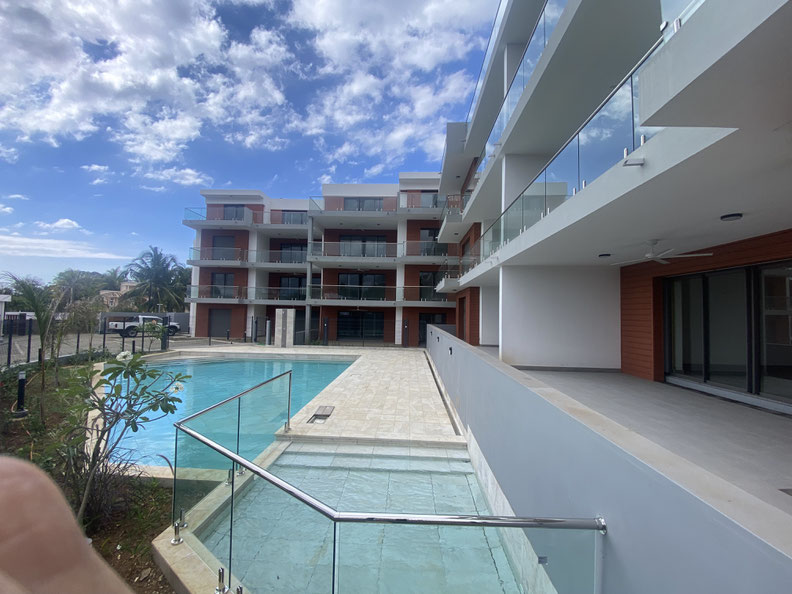 nouvelle résidence SUMADRA appartements Ground +2 R+2 à TROU AUX BICHES plage à pied nord Île Maurice par JINVESTY