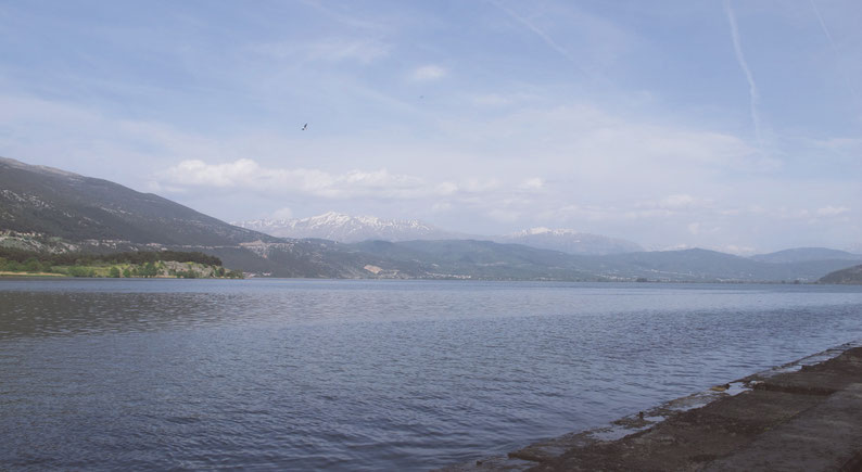 ioannina pavmotis lac bigousteppes montagne balkans