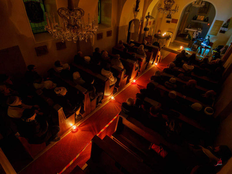 Benefiz Konzert im Kerzenschein