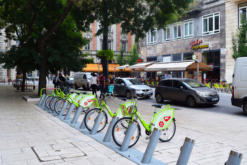 Budapest on a Weekend - Rent a bike