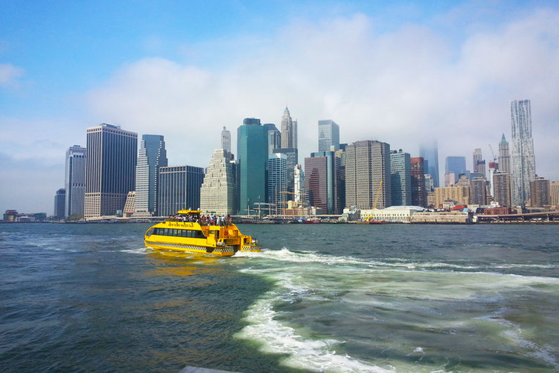 9 Spots to Enjoy the NYC Skyline - Ship Cruise around Manhattan