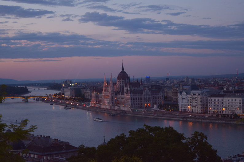 Budapest on a Weekend - The sunset stroll