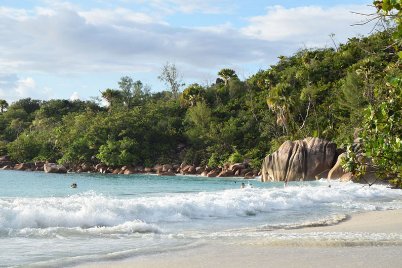 Our trip to the beautiful Seychelles islands - Crazy Anse Lazio beach at Praslin