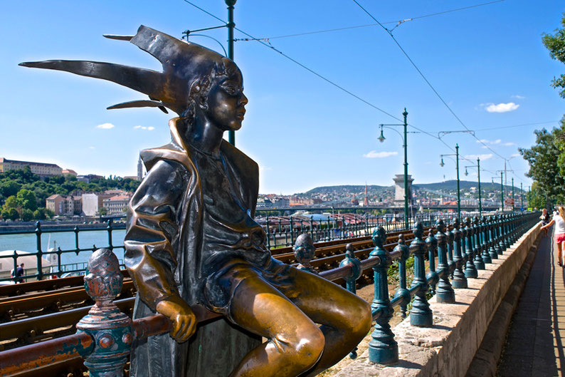 Budapest on a Weekend - The Promenade