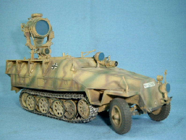 Sd.Kfz. 251/20 Infrarotscheinwerfer Uhu Deutsche Wehrmacht