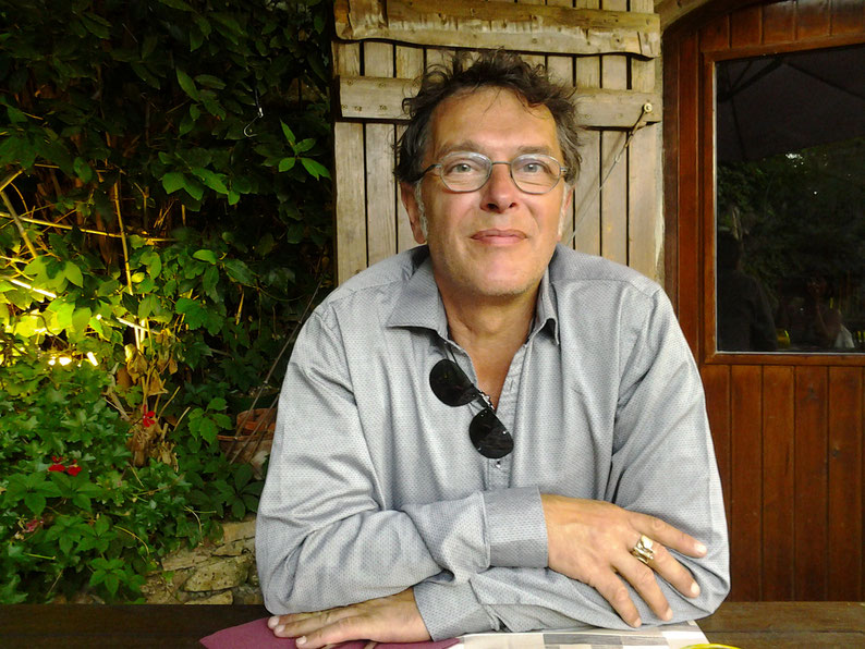 Roger Dzoltan Tarologue 