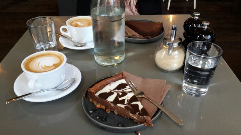 Kuchen Kaffee Occam Deli München