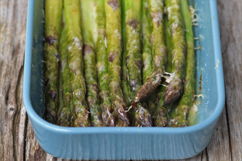 gratinierter grüner Spargel