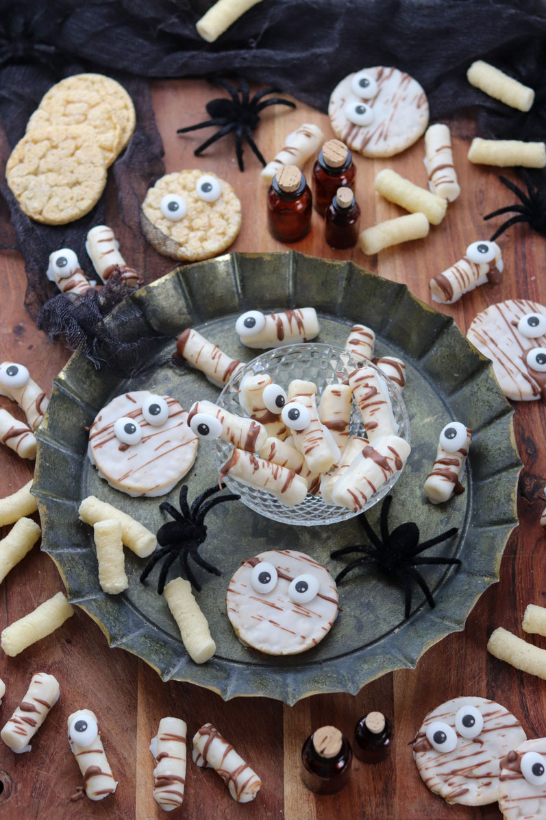 Schoko Halloweenpufulettis und Maiswaffeln