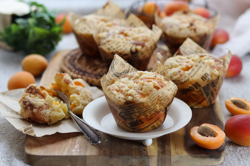 Marillenmuffins mit Streuseln