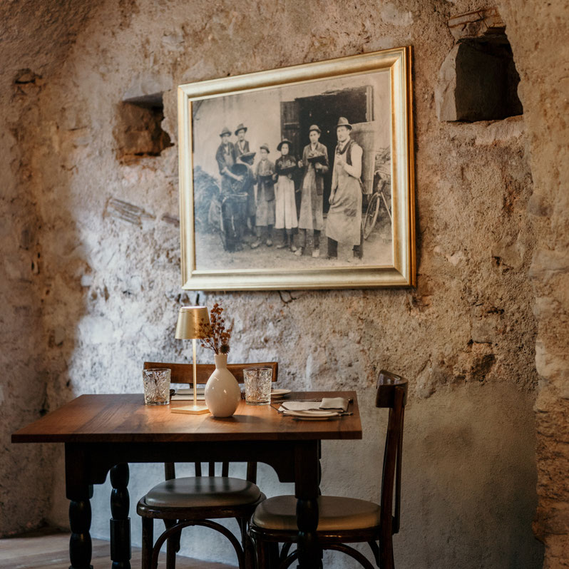 Ansitz Romani, Boutiquehotel, Tramin an der Weinstraße in Südtirol … Member of Mountain Hideaways - die schönsten Hotels in den Alpen ©Marika Unterladstätter