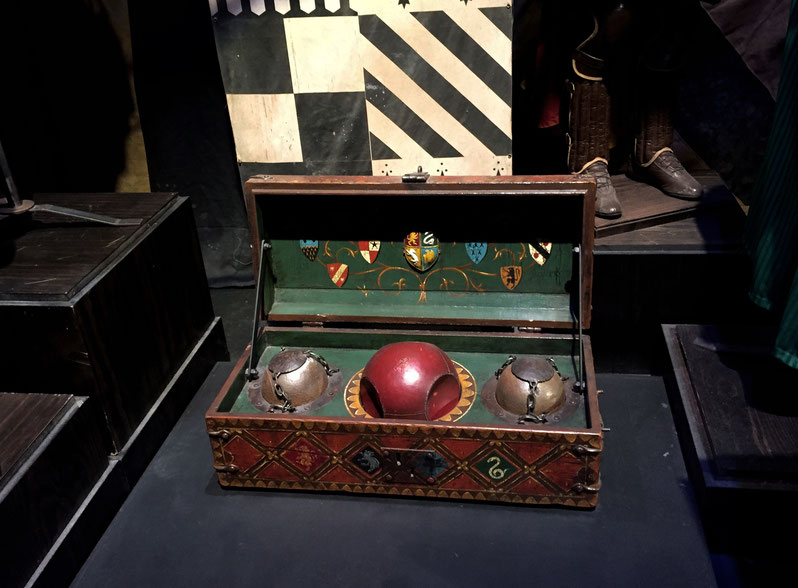image: nina luca, warner bros london, warner bros studios, harry potter, hogwarts, hogwarts express, harry potter london, harry potter studios, london warner bros