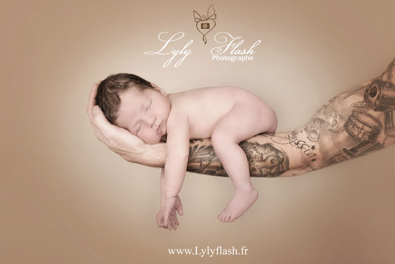 Naissance bébé photo nouveau-né photographe var Tattoo