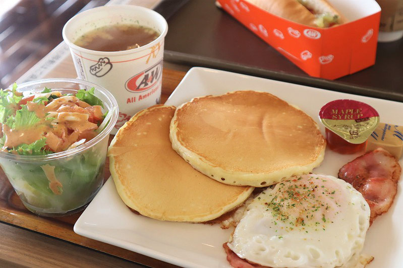沖縄モーニング ここだけ他と違うa W 沖縄市 A Wプラスカフェ プラザハウス店 のパンケーキモーニングが美味しい 駐車場情報あり 沖縄 くるまーい 沖縄モーニング ここだけ他と違うa W 沖縄市 A Wプラスカフェ プラザハウス店 のパンケーキモーニングが美味しい 駐車場情報あり 沖縄 くるまーい