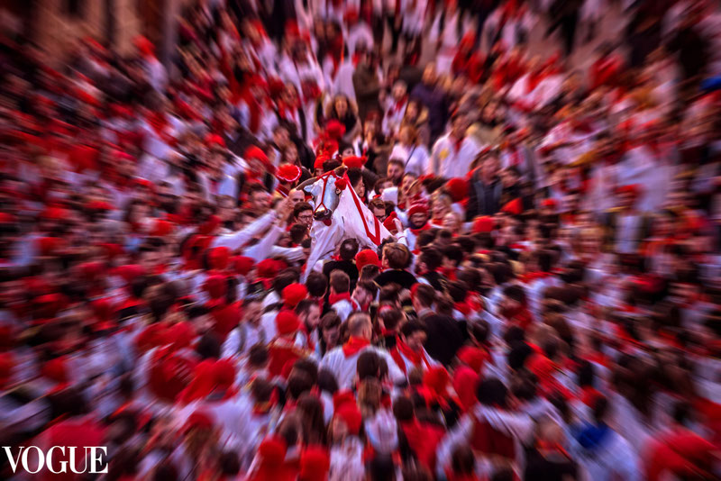 Carnevale Storico di Offida ~ Il Bove Finto (Lù Bov Fint) • PhotoVOGUE by VOGUE. © Luca Cameli Photographer