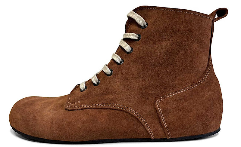 Barfußschuh für Einsteiger aus chocolate Wildleder mit beigen Nähten