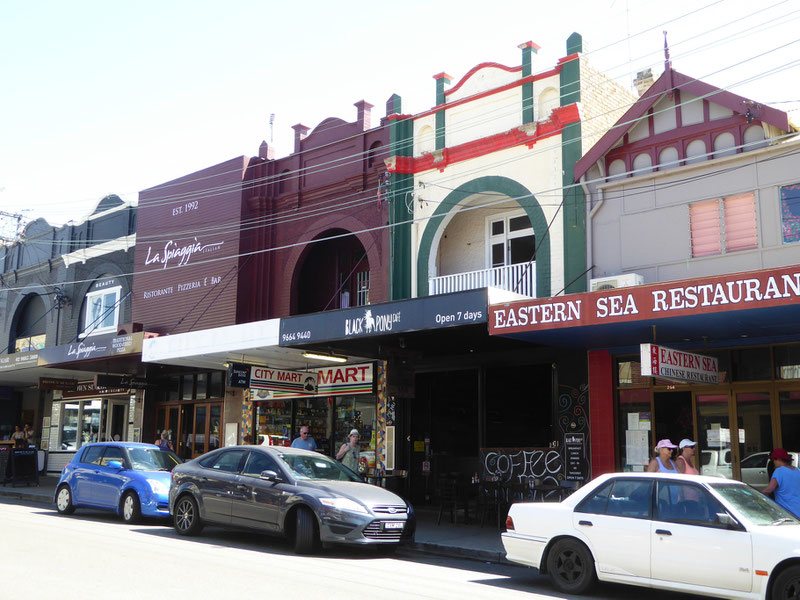 Hauptstraße in Coogee Beach, NSW, Australien