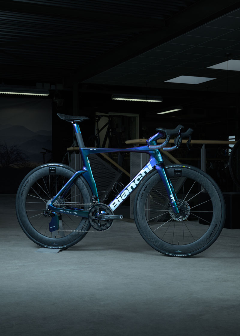 Bianchi Oltre Founder Edition bij Scholten Cycling in Dalen door Jordy Leenders uit Eindhoven met Nikon Z8.