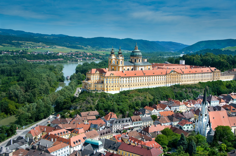 Straße der Kaiser und Könige - Stift Melk/Niederösterreich