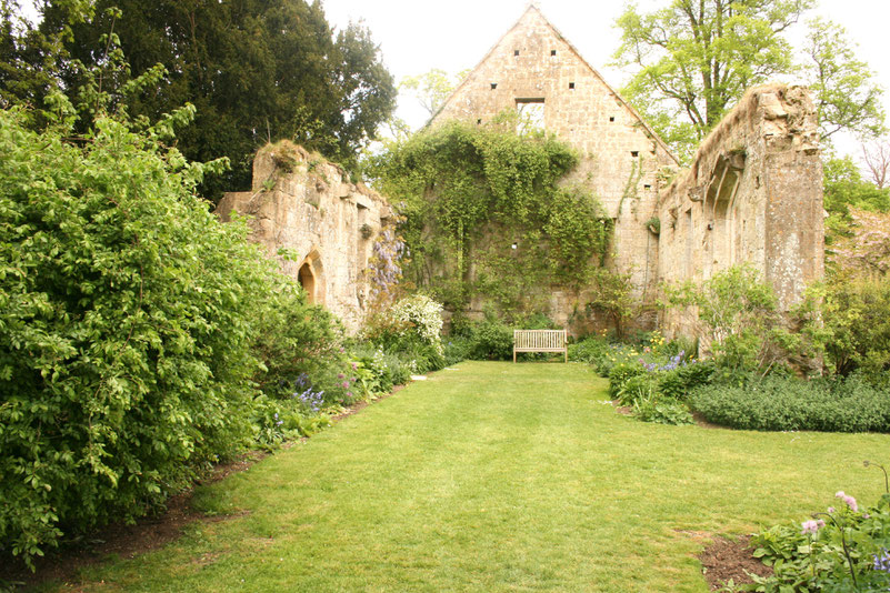 Cotswolds UK ofpenguinsandelephants The Ultimate Guide to Exploring the Cotswolds Sudely Castle