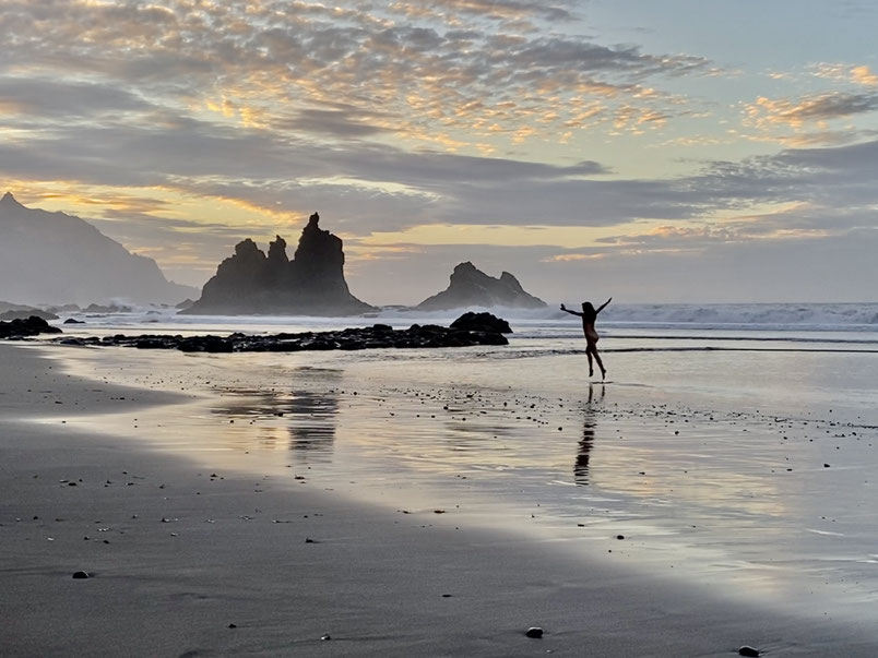 Flying free - Irene at Benijo / Tenerife