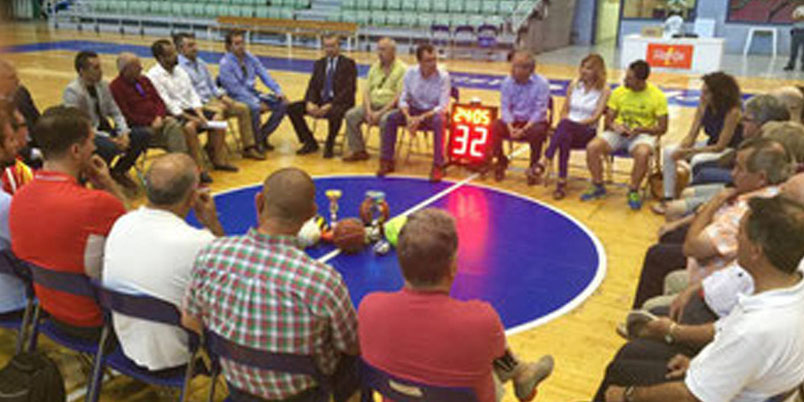 Ballesta respaldará a las promesas del deporte murciano con una ‘bolsa de patrocinio’