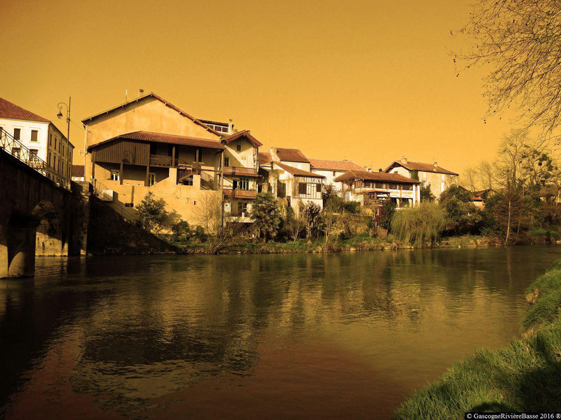 Bastide de Plaisance du Gers Arros rivière