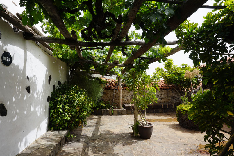 Der Innenhof des Töpfermuseums in Arguyao, Teneriffa