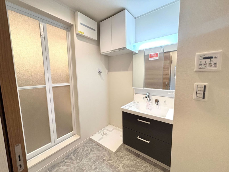 神奈川県海老名市新築賃貸ガレージハウス【GARAGE クレスト】洗面所- ガレージハウスをお探しなら【いえとくるまと】