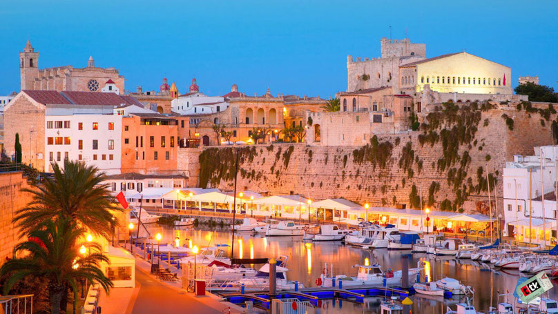  Ciutadella al atardecer 