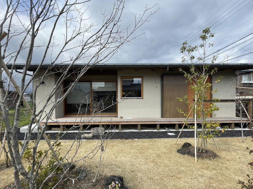 長野県　松本市　建築設計事務所　建築家　news設計室　丸山和男　住宅設計　設計監理　穂高の家Ⅰ　平屋の家　１年点検