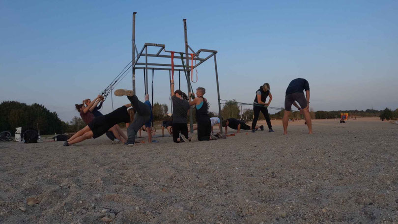 Gezieltes Longevity Training für maximale körperliche Unabhängigkeit im Alter.