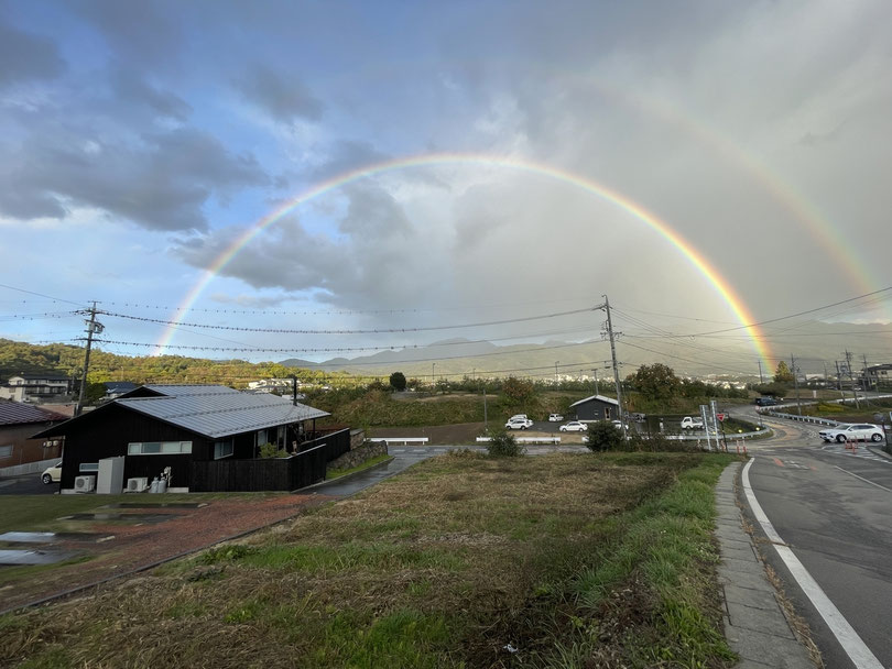 長野県 松本市 安曇野市 建築設計事務所 建築家 news設計室 丸山和男 住宅設計 虹 haamaiの家 松本市岡田 よこや農園アップルパイ工房