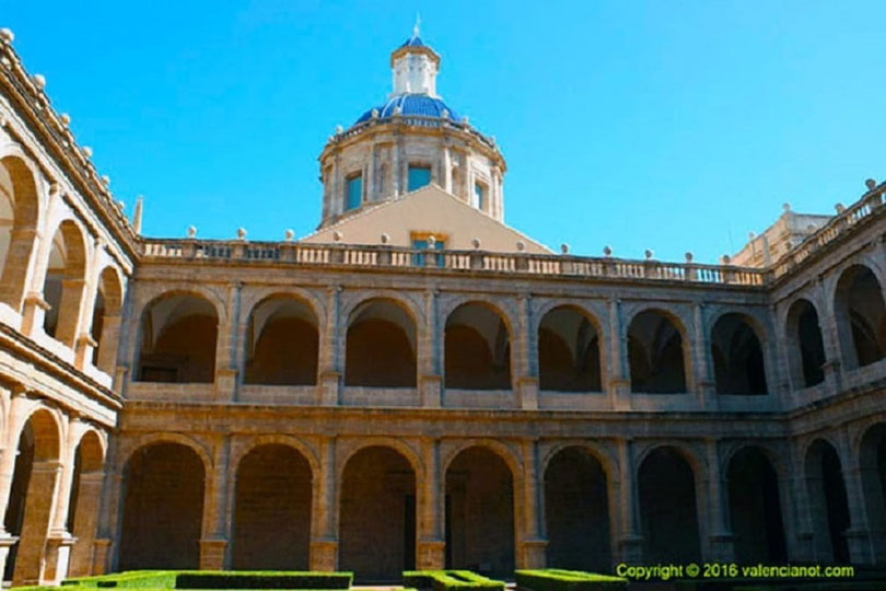 Germana de Foix: Fue reina consorte de Aragón al casarse con Fernando el Católico. Tras enviudar, y tras un segundo matrimonio breve, se casó en 1526 con el Duque de Calabria.