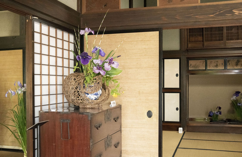 上段の間(小原流)