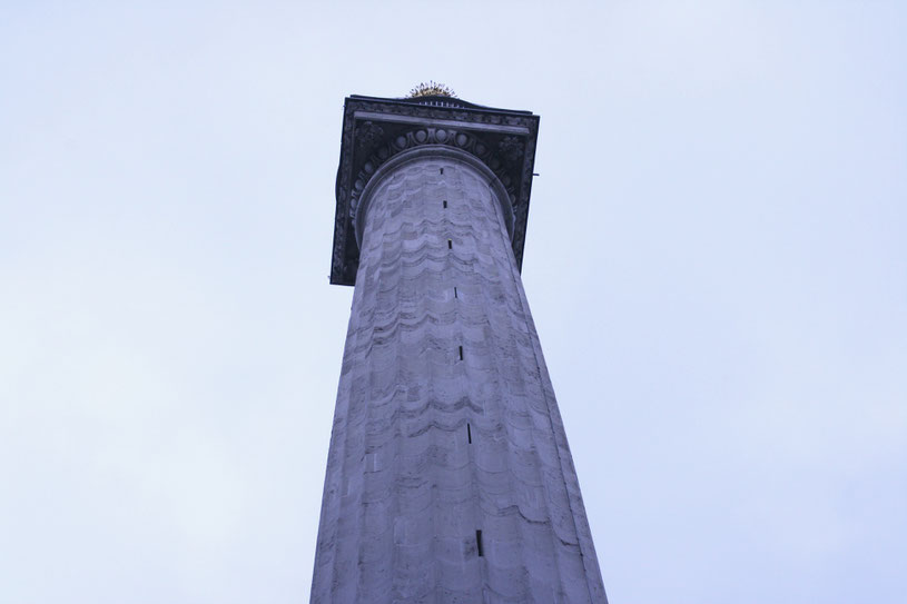 London UK ofpenguinsandelephants Sunday Sightseeing Stroll through London Monument
