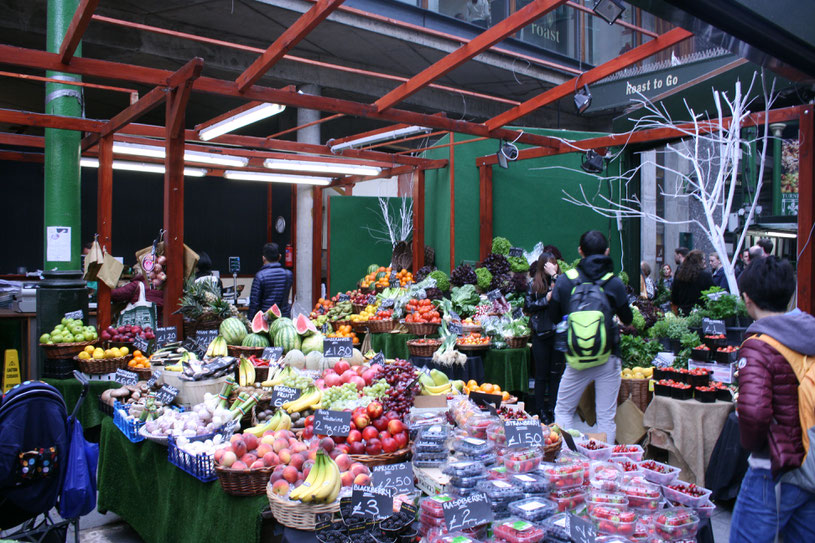 London UK ofpenguinsandelephants Sunday Sightseeing Stroll through London Borough market fruits