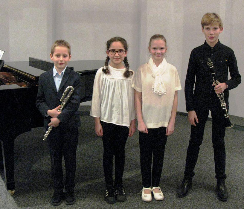 Erfolgreich bei "Jugend musiziert": Julian Jaquet (von links), Ece Yildirim, Alina Steiger und Leander Jovan Birgel. FOTO: Gerda Mercks