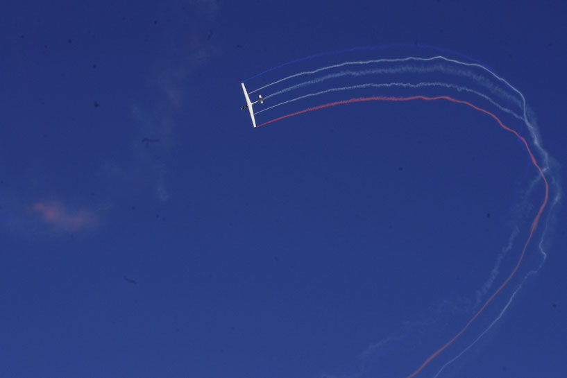 acrobaties en planeur à l'Avignon Air Show 2017