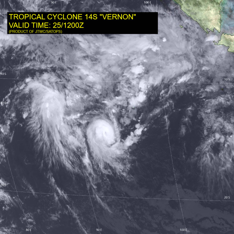 Satellite image of tropical cyclone Vernon near Cocos Islands 26/02/2022. Image from JTWC. 