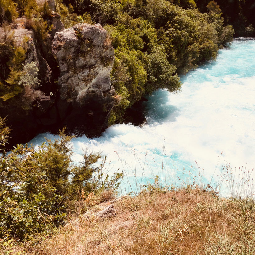 Huka Falls (11 Meter - es kommt halt doch auf die Grösse drauf an)