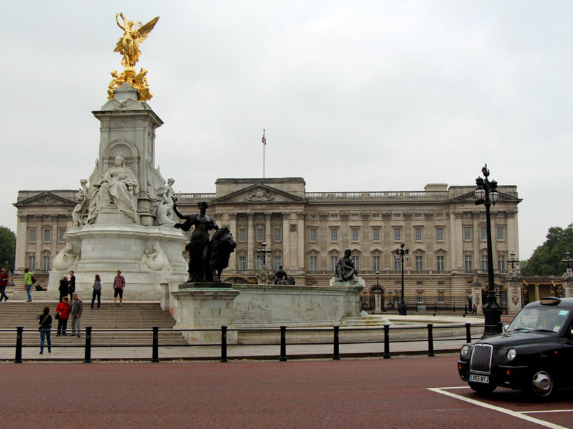 Buckingham Palace London