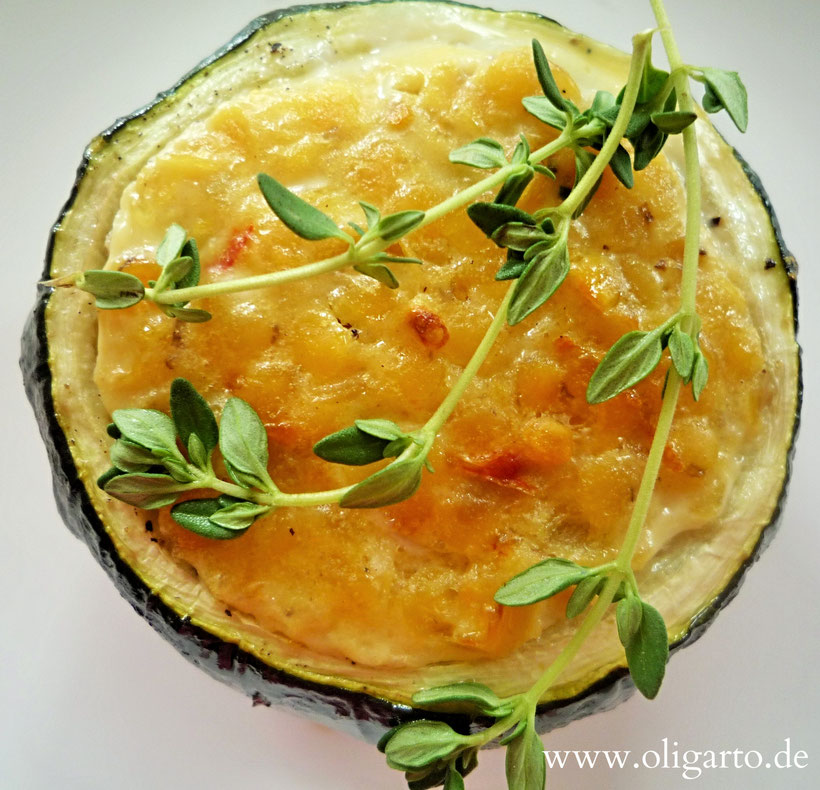 Gemüse Zucchini mit Linsen. Oligarto